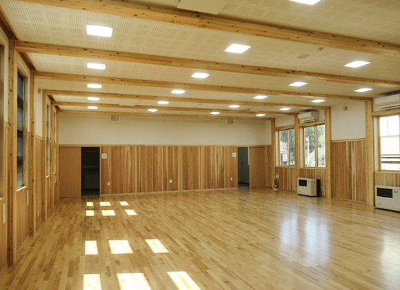 田沢コミュニティセンター